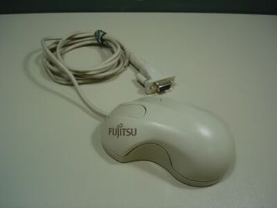 translation missing: de.preview Ergonomische PS/2-Maus