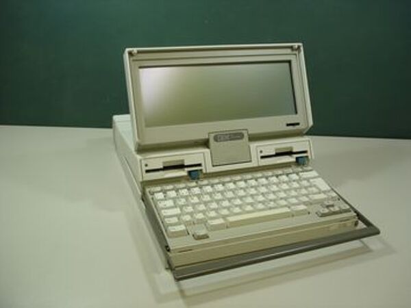 preview IBM PC Convertible