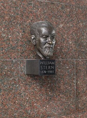 preview Büste William Stern